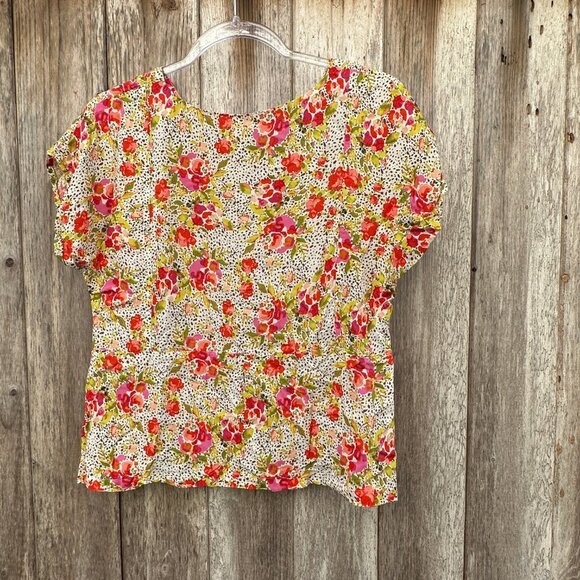 Floral Spotted Short Sleeve Scoop Neck Blouse - Picture 4 of 4
